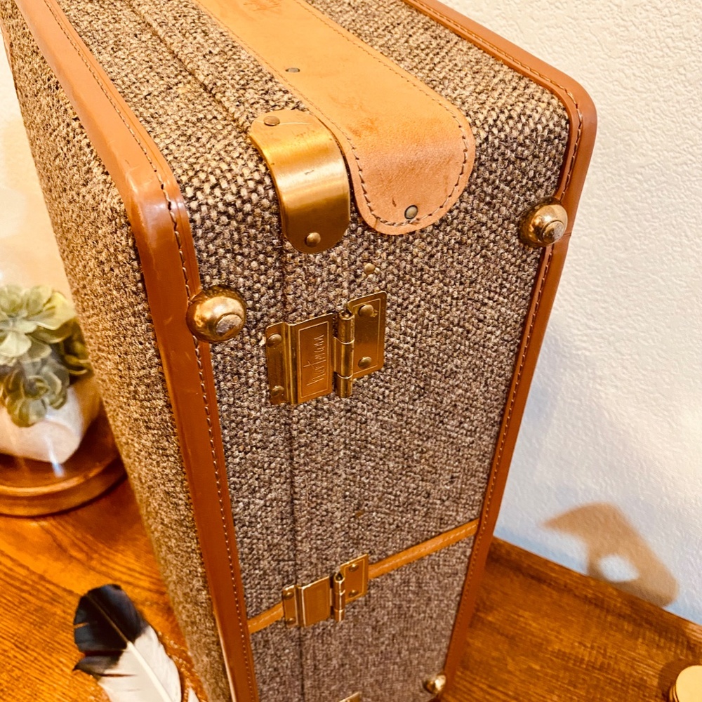 Vintage Hartmann Belting Leather and Tweed Suitcase/Overnight Bag/Luggage - EUC - Picture 10 of 15